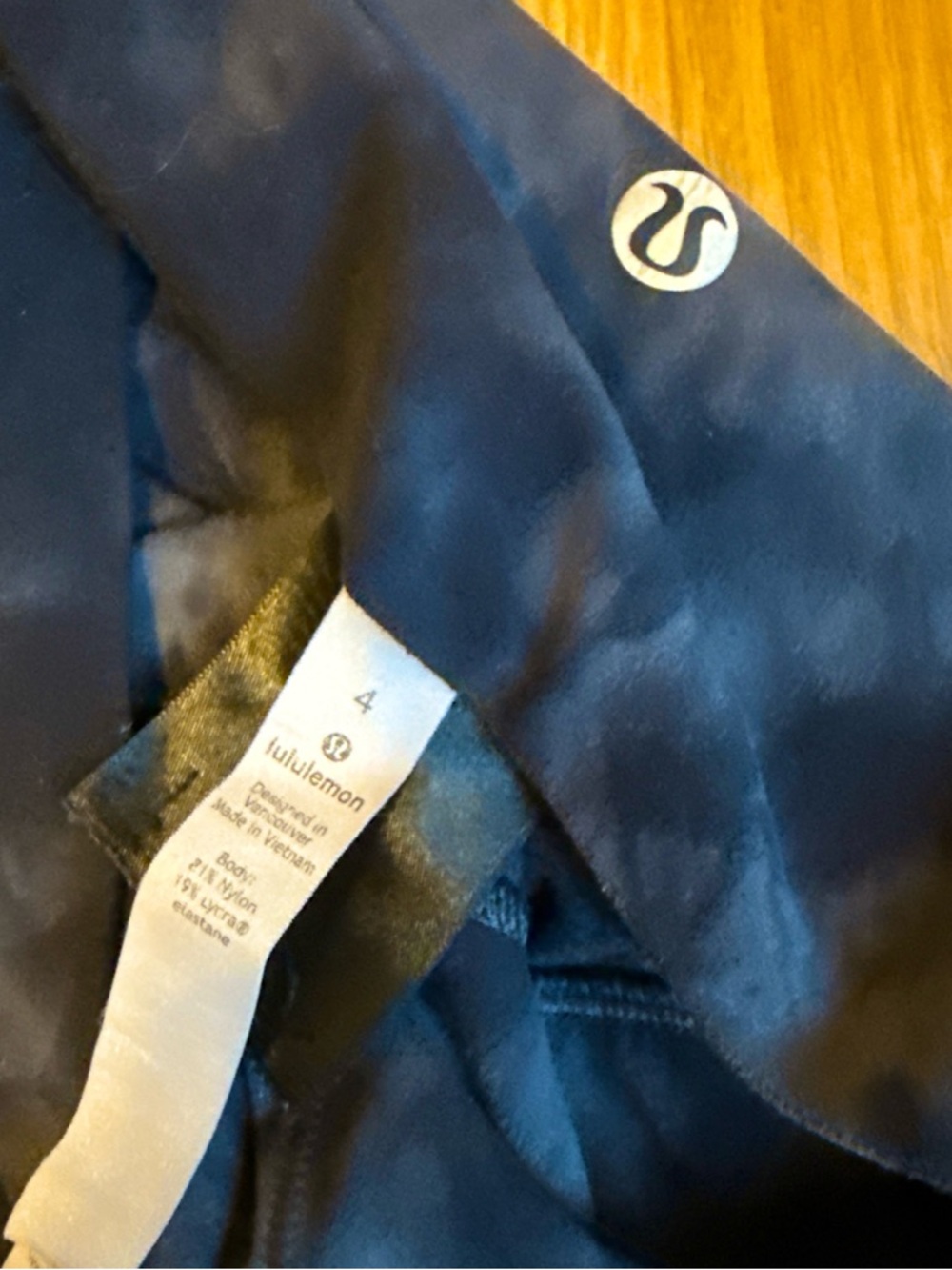 lululemon athletica Women's Navy Tie-Dye High-Rise Leggings - Picture 4 of 5
